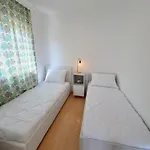 Apartamento By The Sea Rogac, Solta - 21346